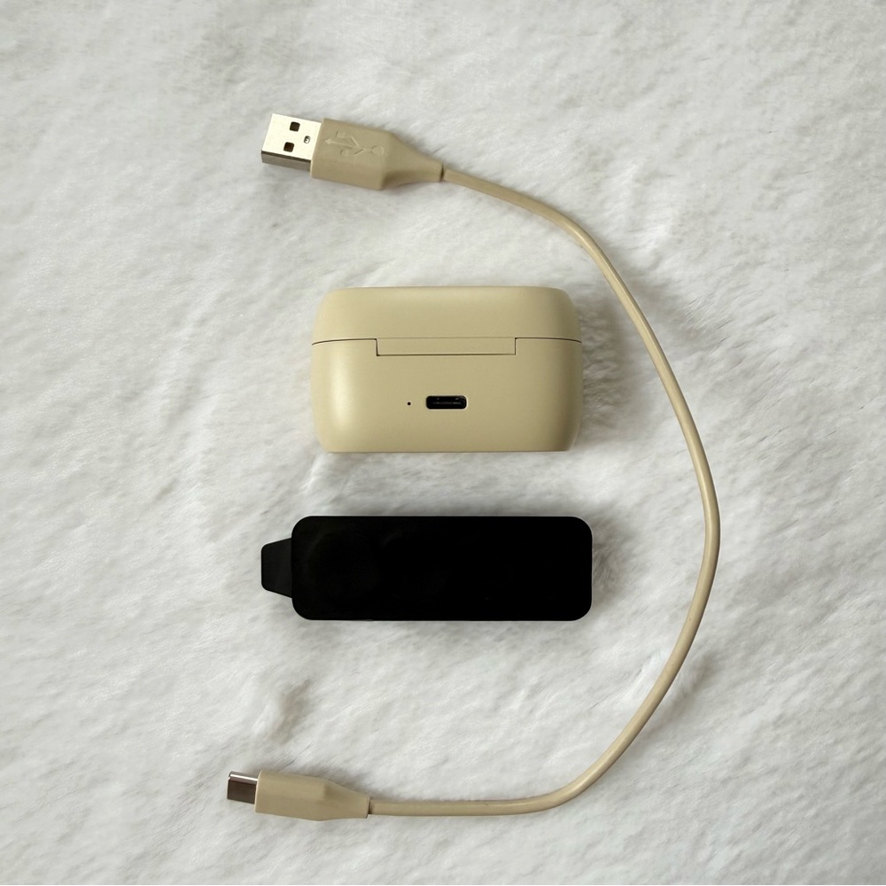 Jabra Elite 75t True Wireless Earbuds With Charging Case ANC Gold Beige - Picture 2 of 8